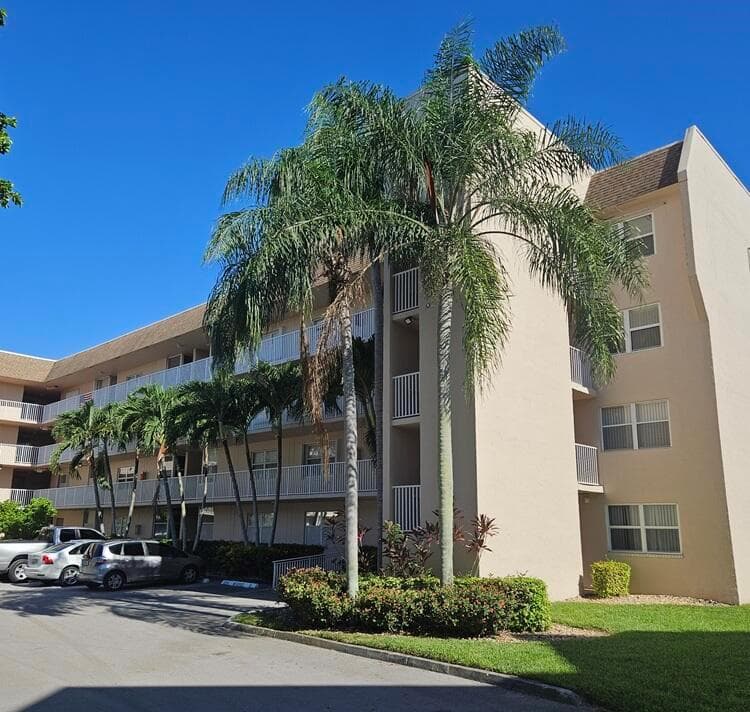 10414 NW 24TH Place # 404, Sunrise, FL 33322