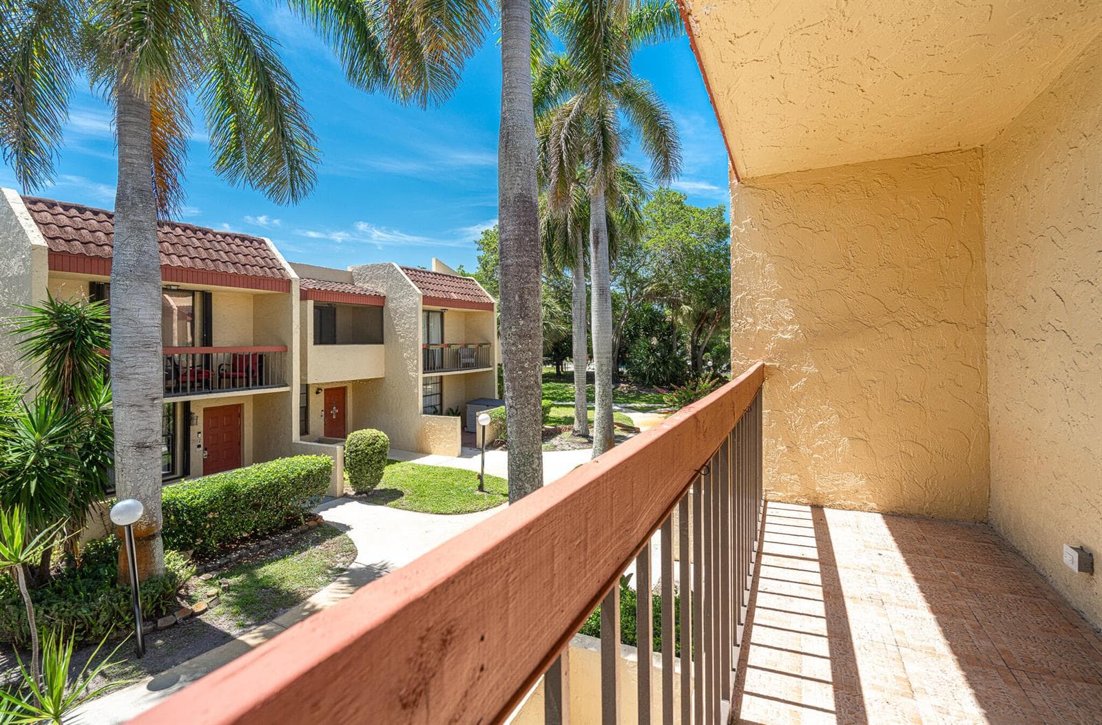 769 SE 1st Way, Deerfield Beach, FL 33441 photo 5