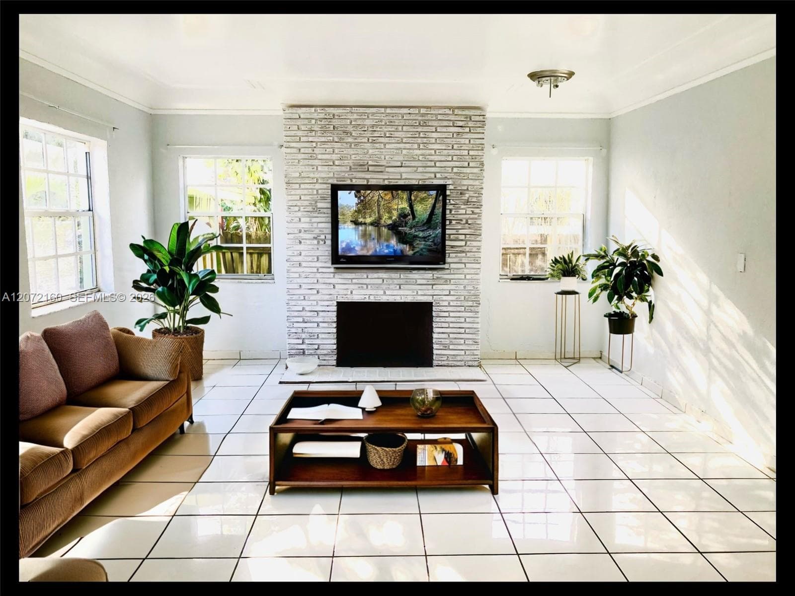 1801 SW 10th St, Miami, FL 33135 photo 4