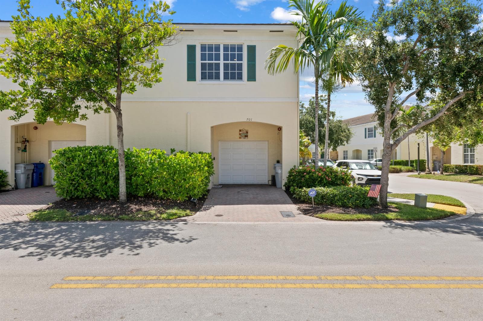 701 SW 1ST Terrace, Pompano Beach, FL 33060 photo 3
