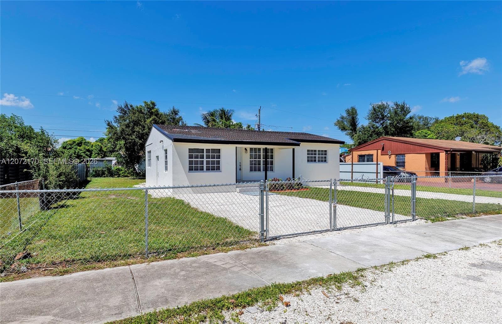 1325 NW 113th Ter, Miami, FL 33167 photo 3