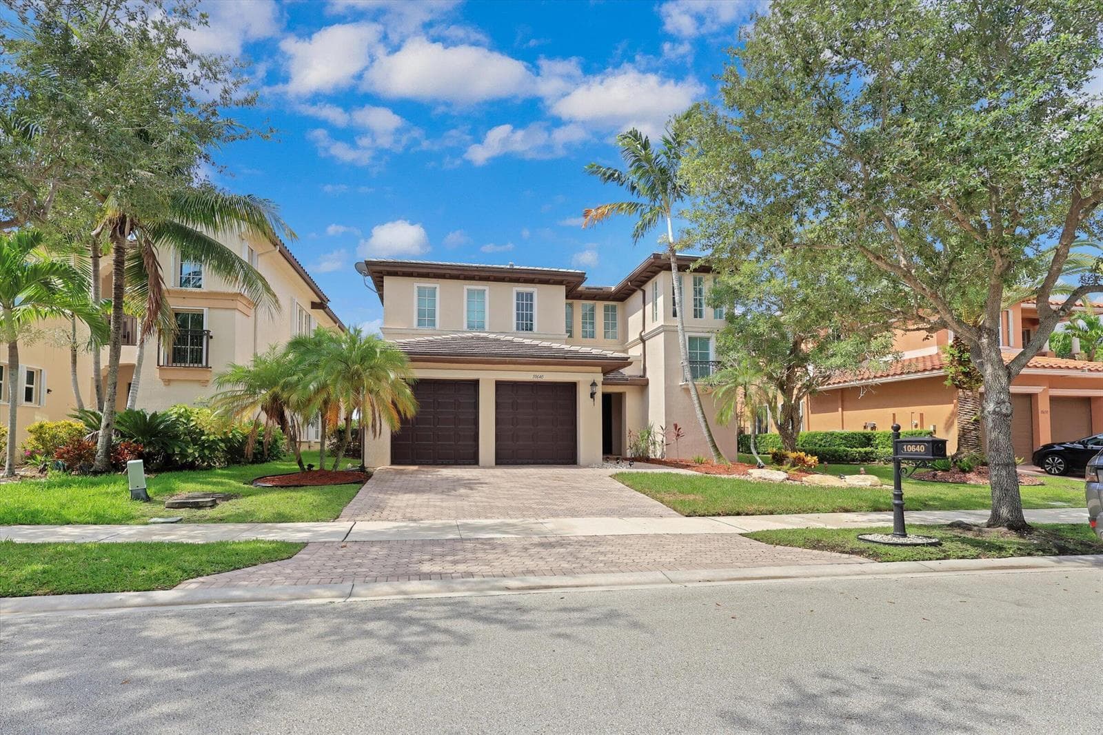 10640 NW 83RD Court NW, Parkland, FL 33076 photo 2
