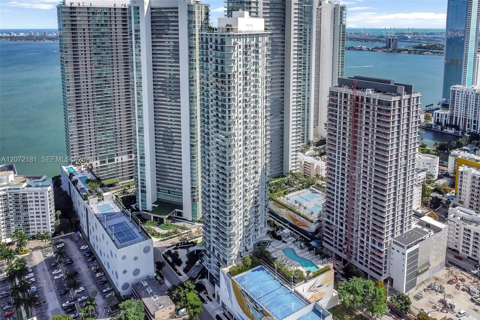 501 NE 31st St # 3504, Miami, FL 33137 photo 3
