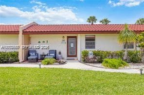 302 Lake Evelyn Dr # 302, West Palm Beach, FL 33411 photo 2