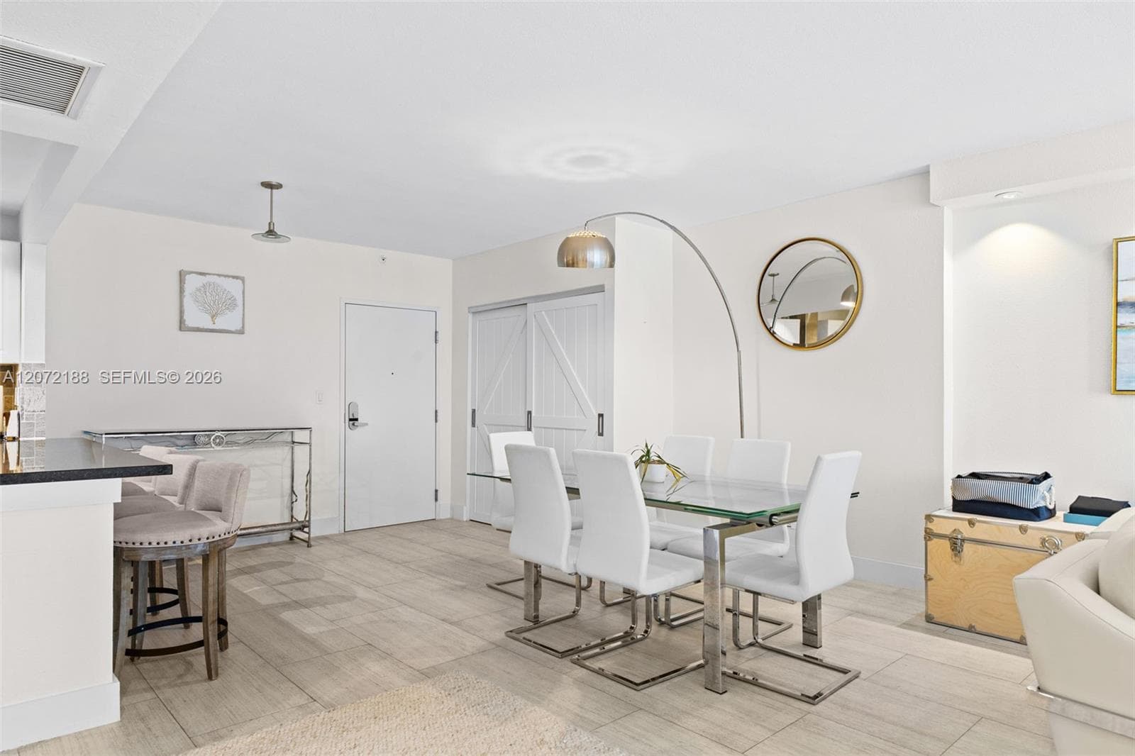 2301 Collins Ave # 1007, Miami Beach, FL 33139 photo 4