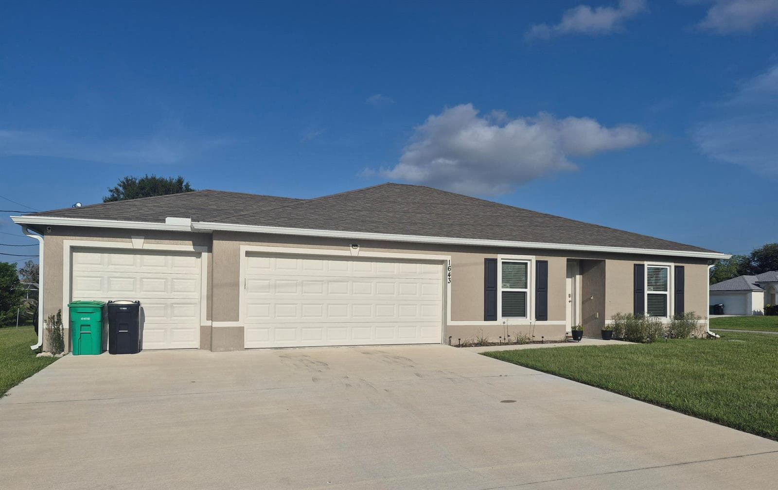 1643 SE OCEAN Lane, Port St. Lucie, FL 34983