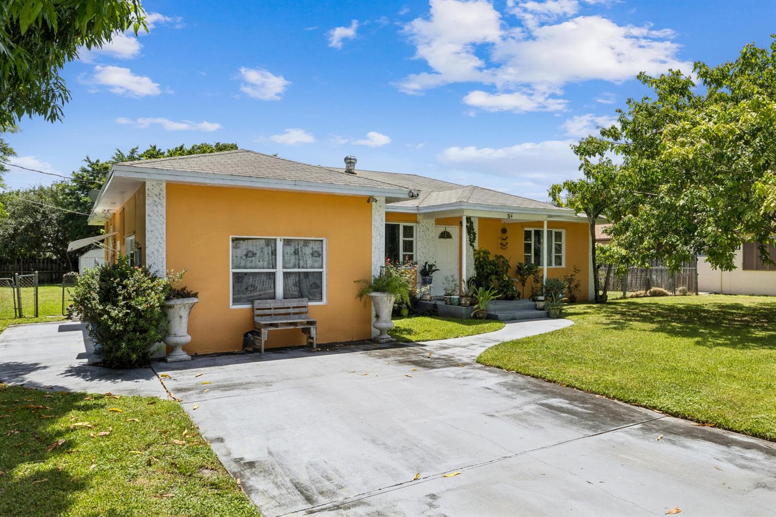 414 W Branch Street, Lantana, FL 33462 photo 4