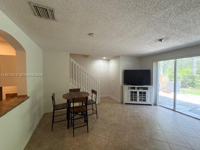 2245 NE 42nd Ave, Homestead, FL 33033 photo 2