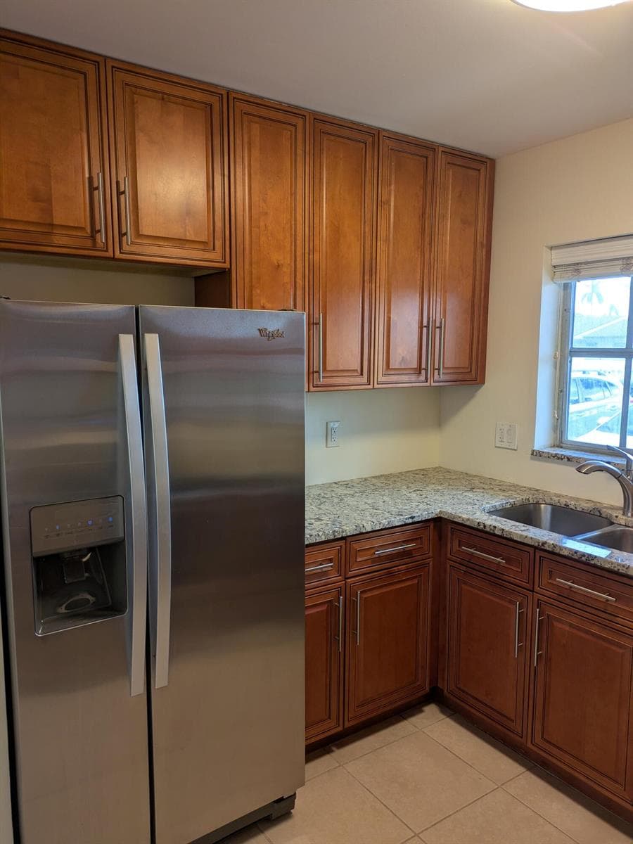2771 Ashley Drive E # J, West Palm Beach, FL 33415 photo 2