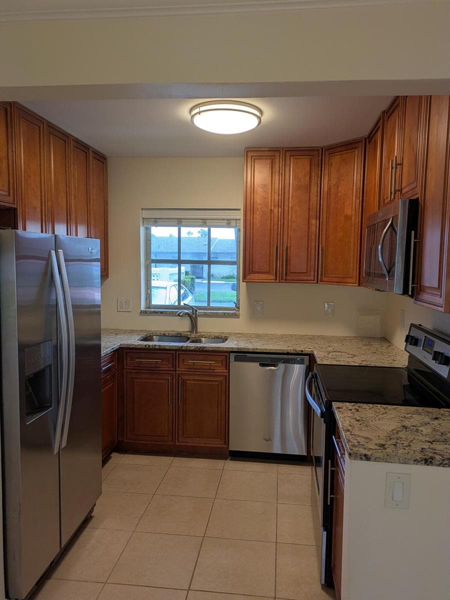 2771 Ashley Drive E # J, West Palm Beach, FL 33415 photo 3