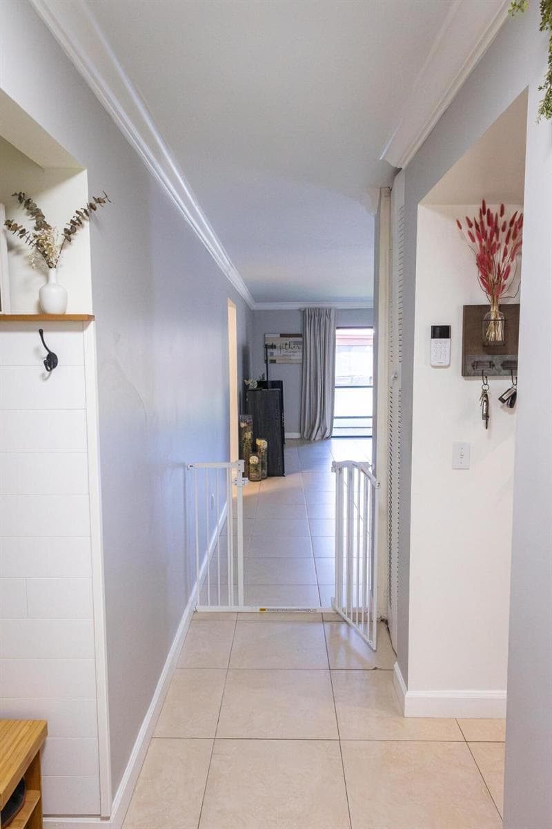 803 LAKEVIEW Circle, Royal Palm Beach, FL 33411 photo 5