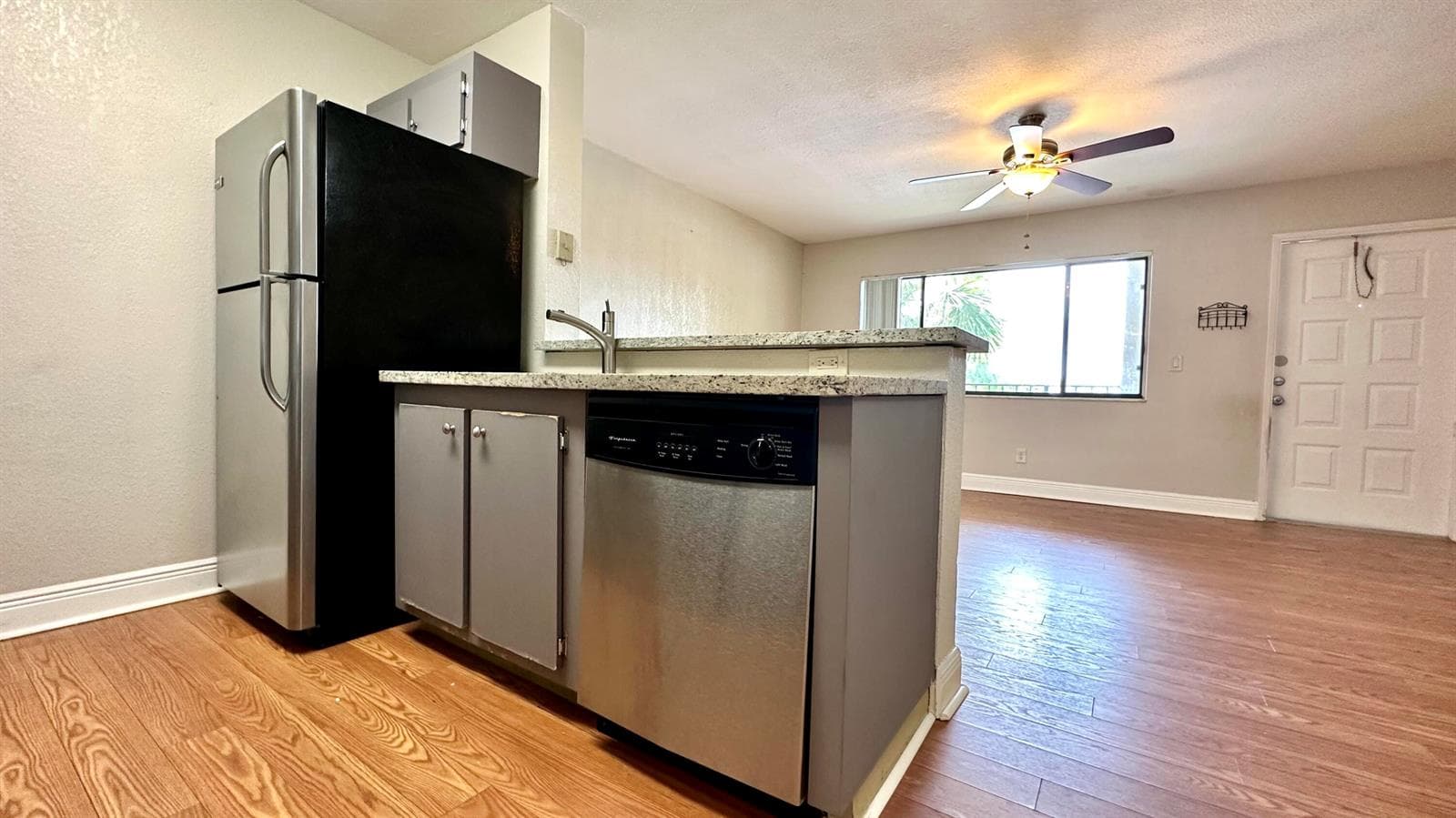 1632 Meadows Circle W, Boynton Beach, FL 33436 photo 5