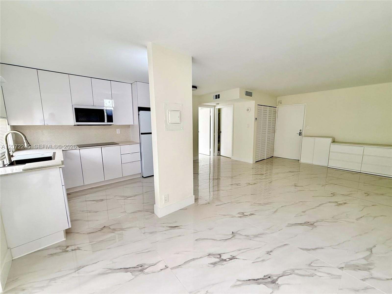 16909 N Bay Rd # 817, Sunny Isles Beach, FL 33160 photo 3
