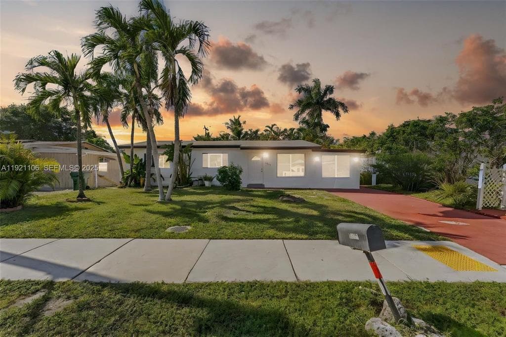 4917 SW 43RD Terrace # A, Dania Beach, FL 33314
