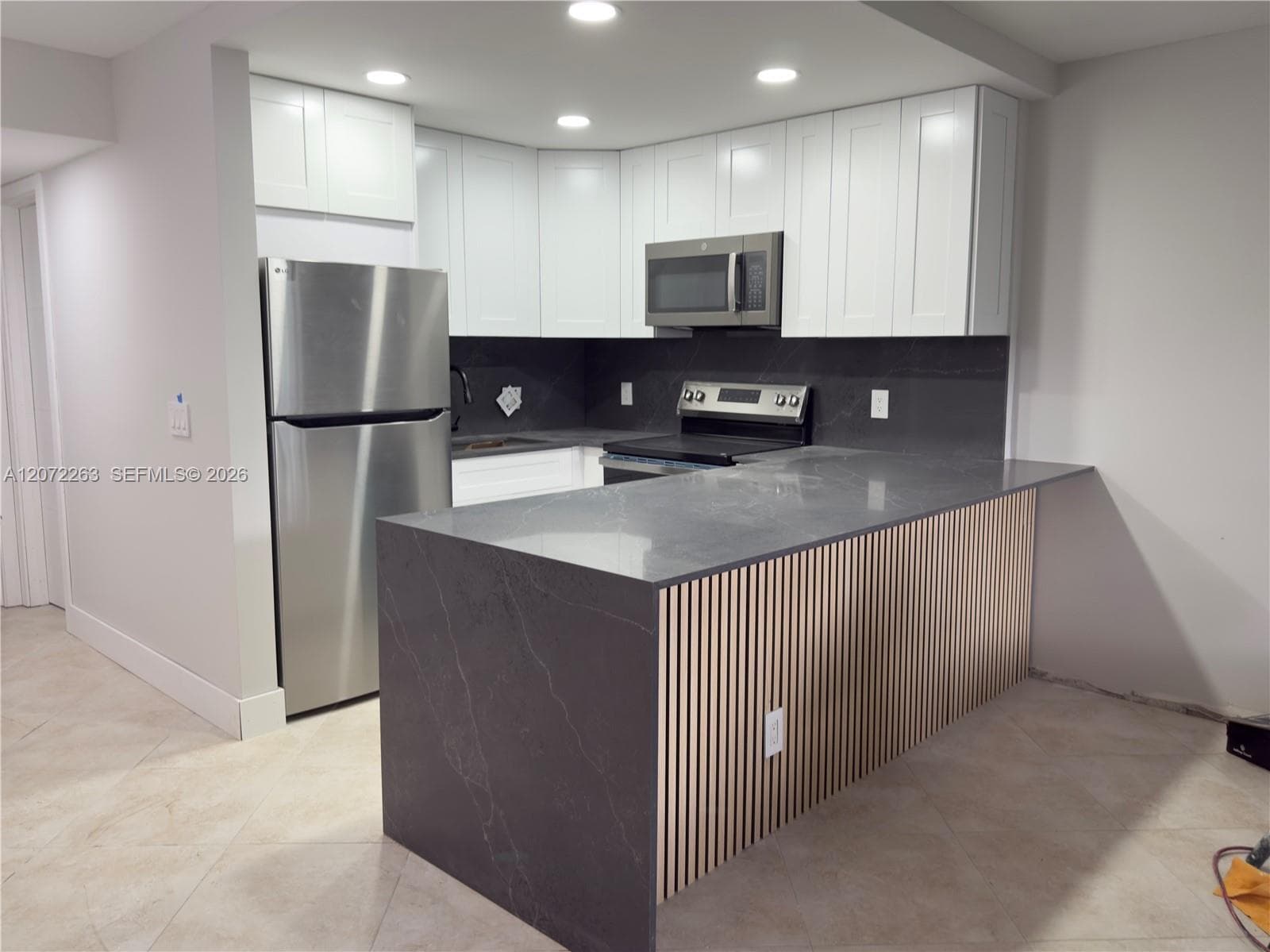 210 Tilford K # 210, Deerfield Beach, FL 33442 photo 3