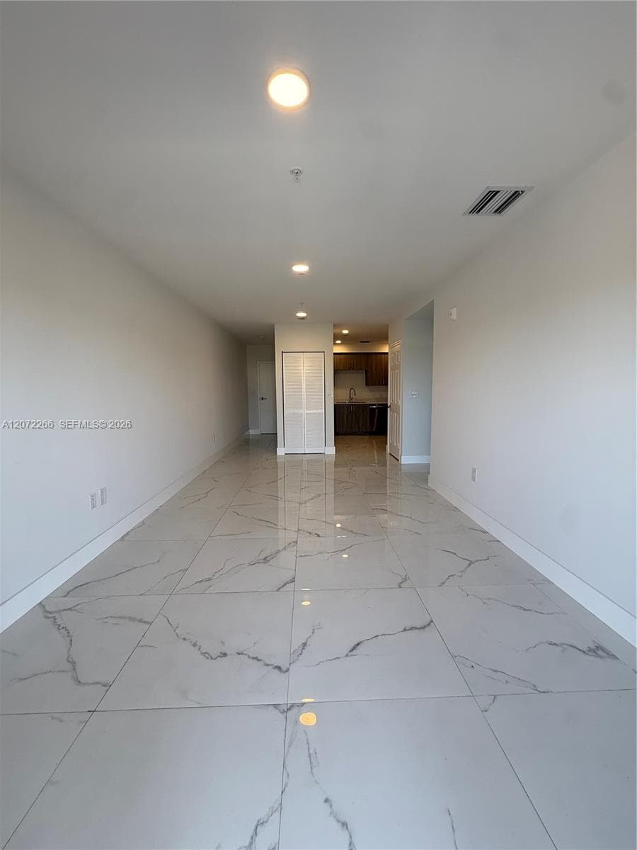 10950 NW 82nd St # 324, Doral, FL 33178 photo 5