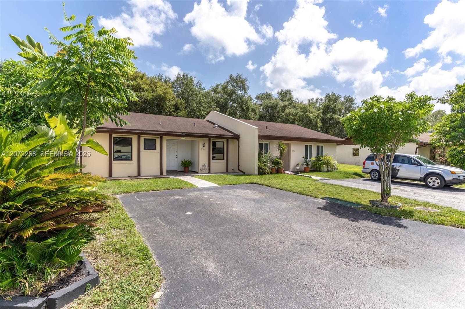 13962 SW 52 LN, Miami, FL 33175 photo 2