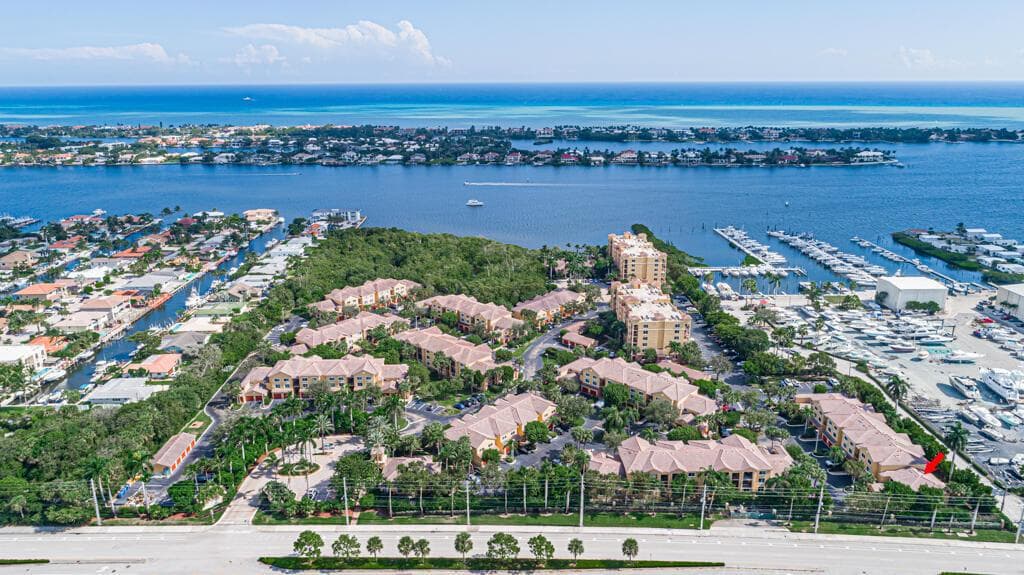 900 Scotia Drive # 206, Hypoluxo, FL 33462 photo 2
