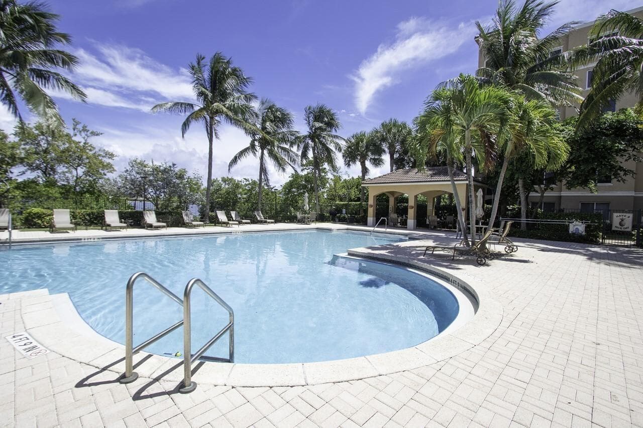 900 Scotia Drive # 206, Hypoluxo, FL 33462 photo 4