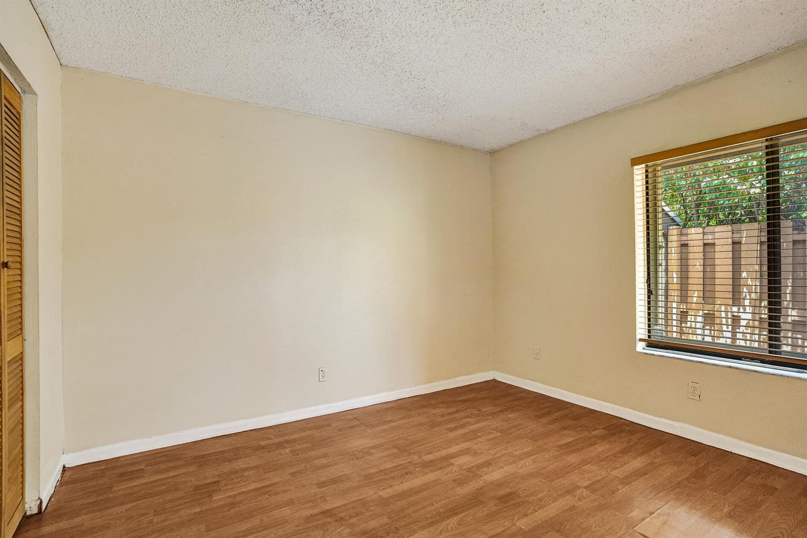 3810 NW 77TH Avenue, Davie, FL 33024 photo 5