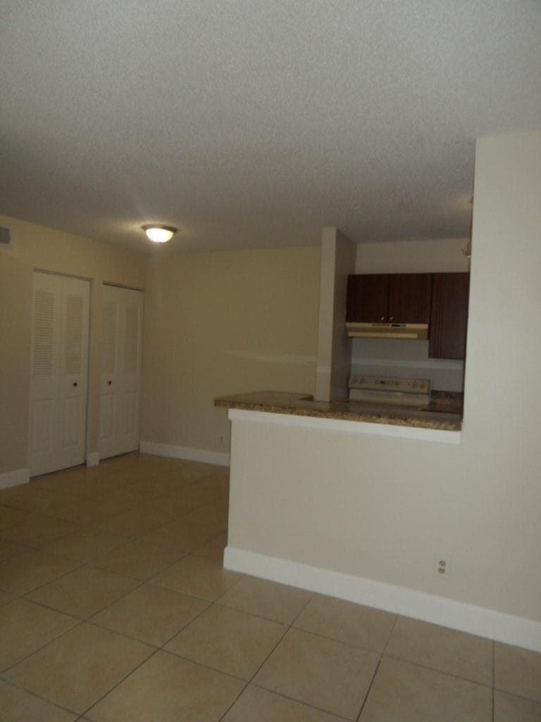 10773 CLEARY Boulevard # 110, Plantation, FL 33324 photo 4
