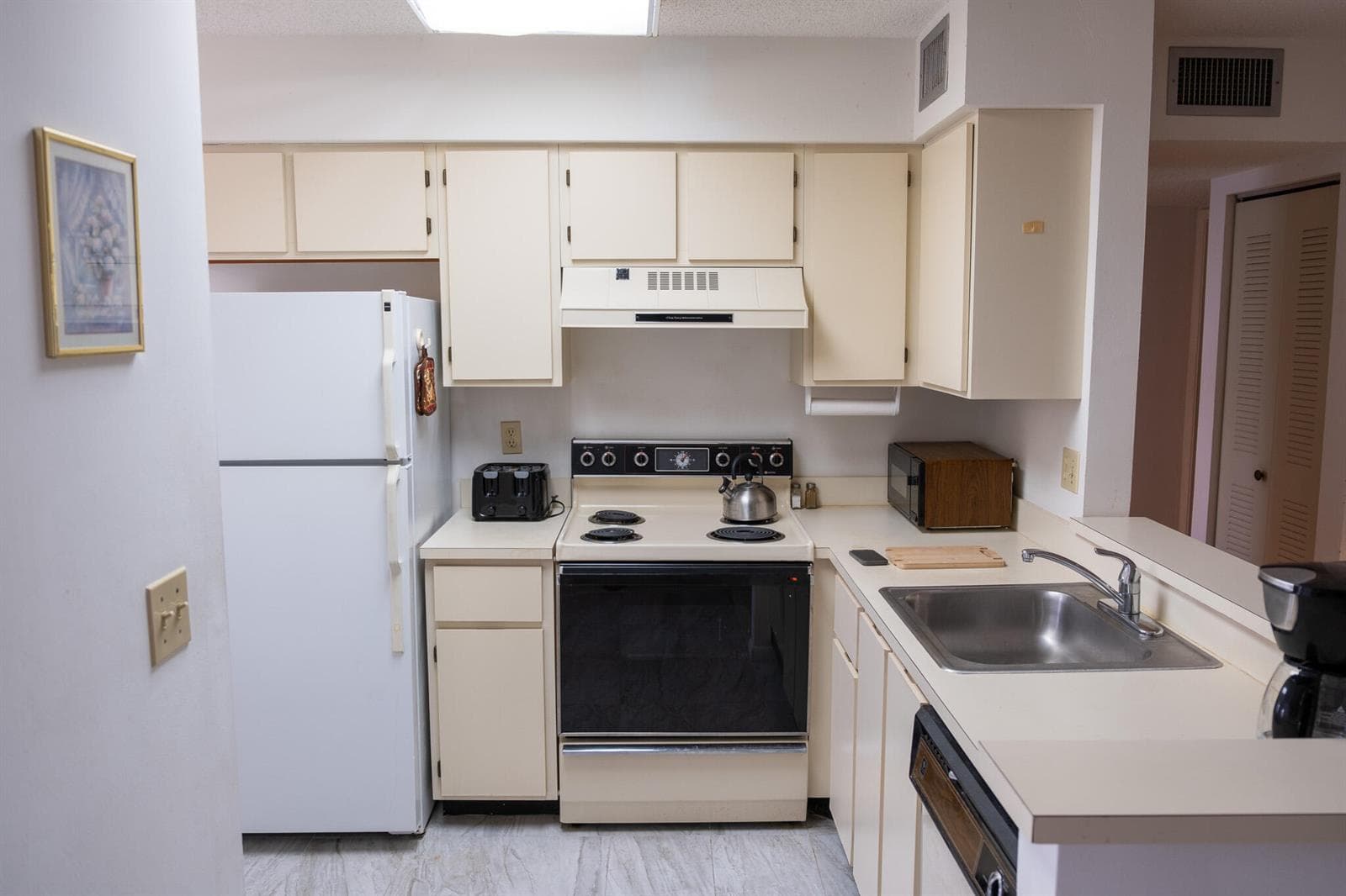 14896 Bal Moral Lane # 104, Delray Beach, FL 33446 photo 4