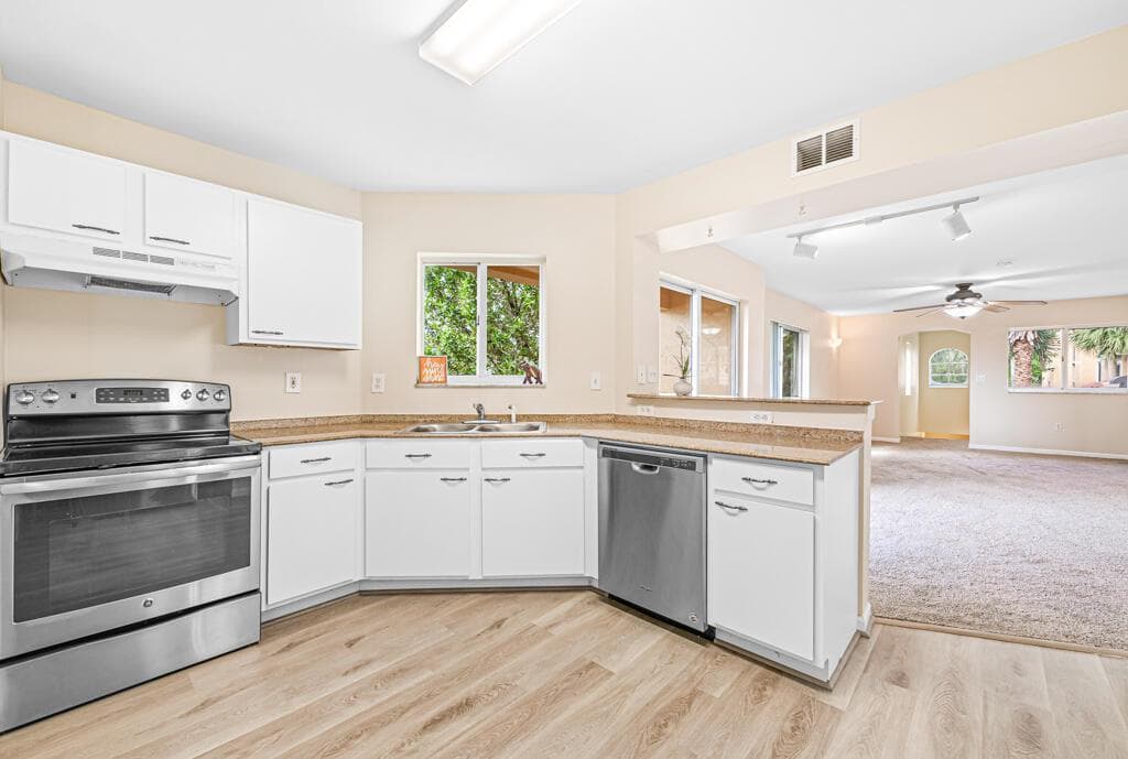 900 Scotia Drive # 206, Hypoluxo, FL 33462 photo 4