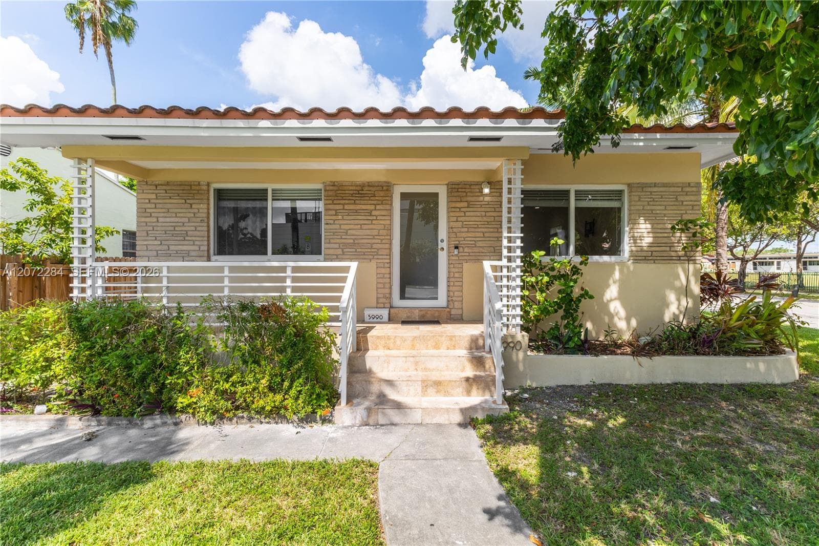 5990 NE 5th Ave, Miami, FL 33137 photo 2
