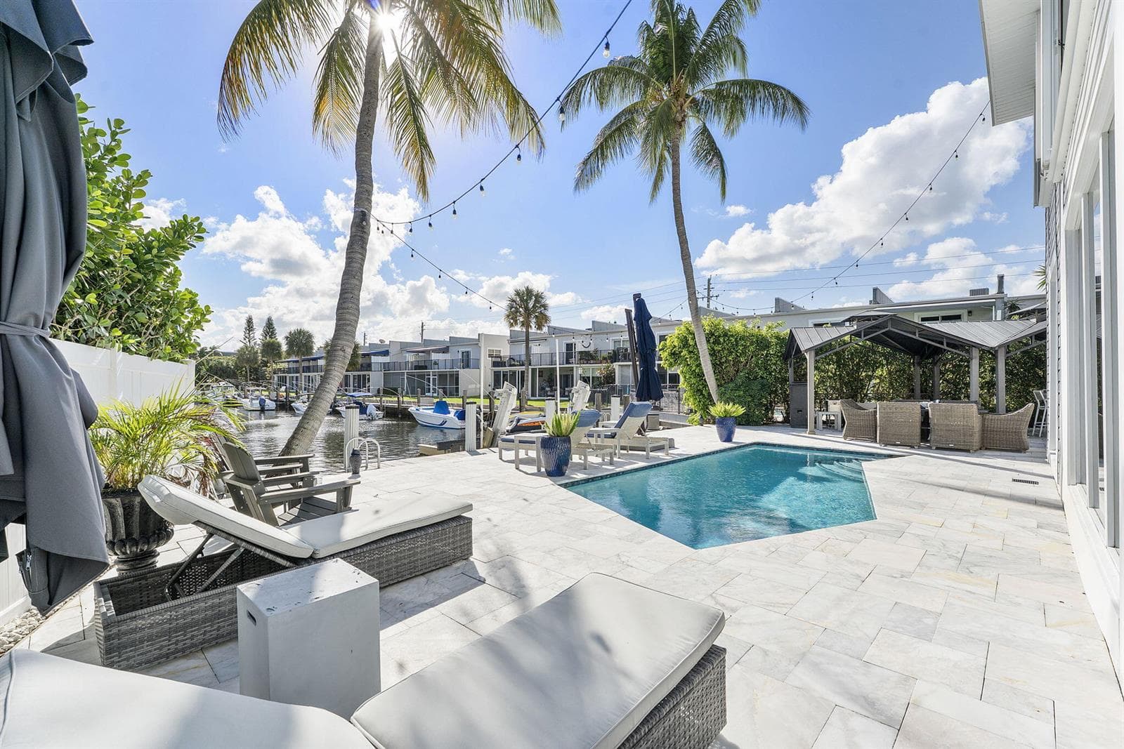 910 JASMINE Drive, Delray Beach, FL 33483 photo 3
