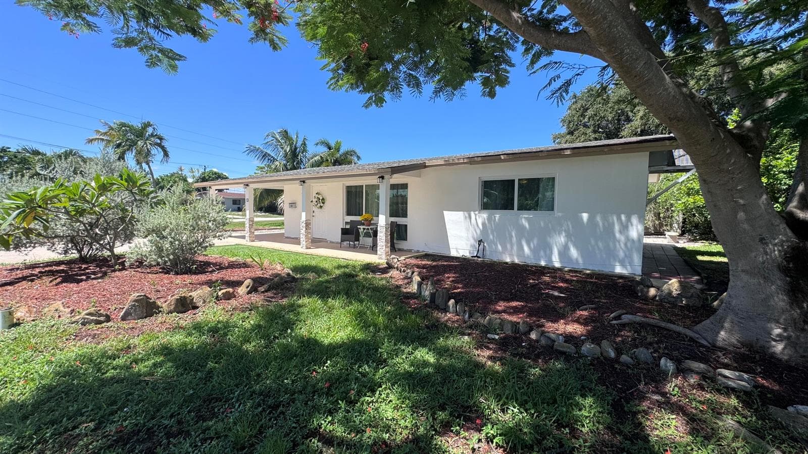 13 SW 13th Street, Deerfield Beach, FL 33441 photo 2