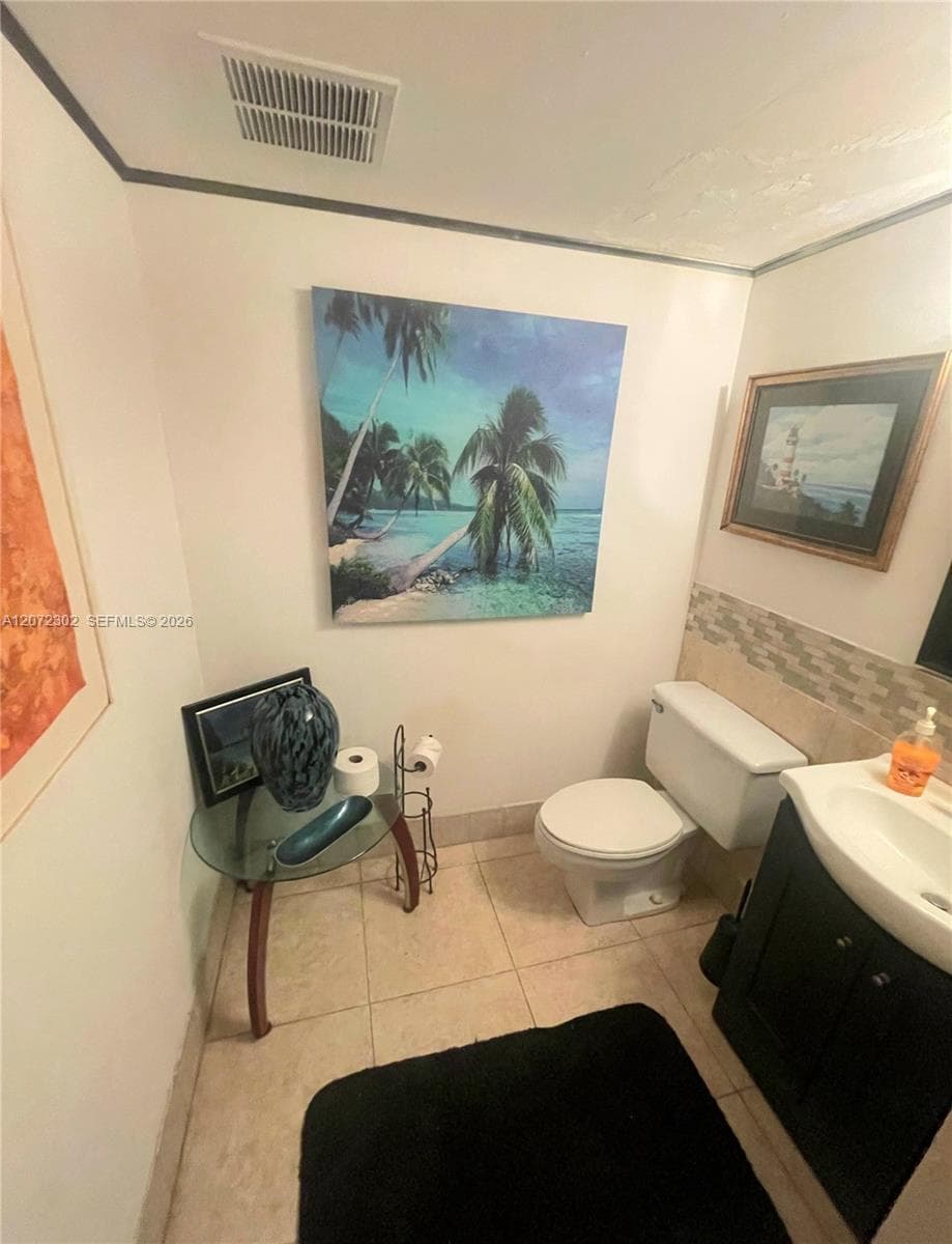 5570 NW 44th St # 208A, Lauderhill, FL 33319 photo 3