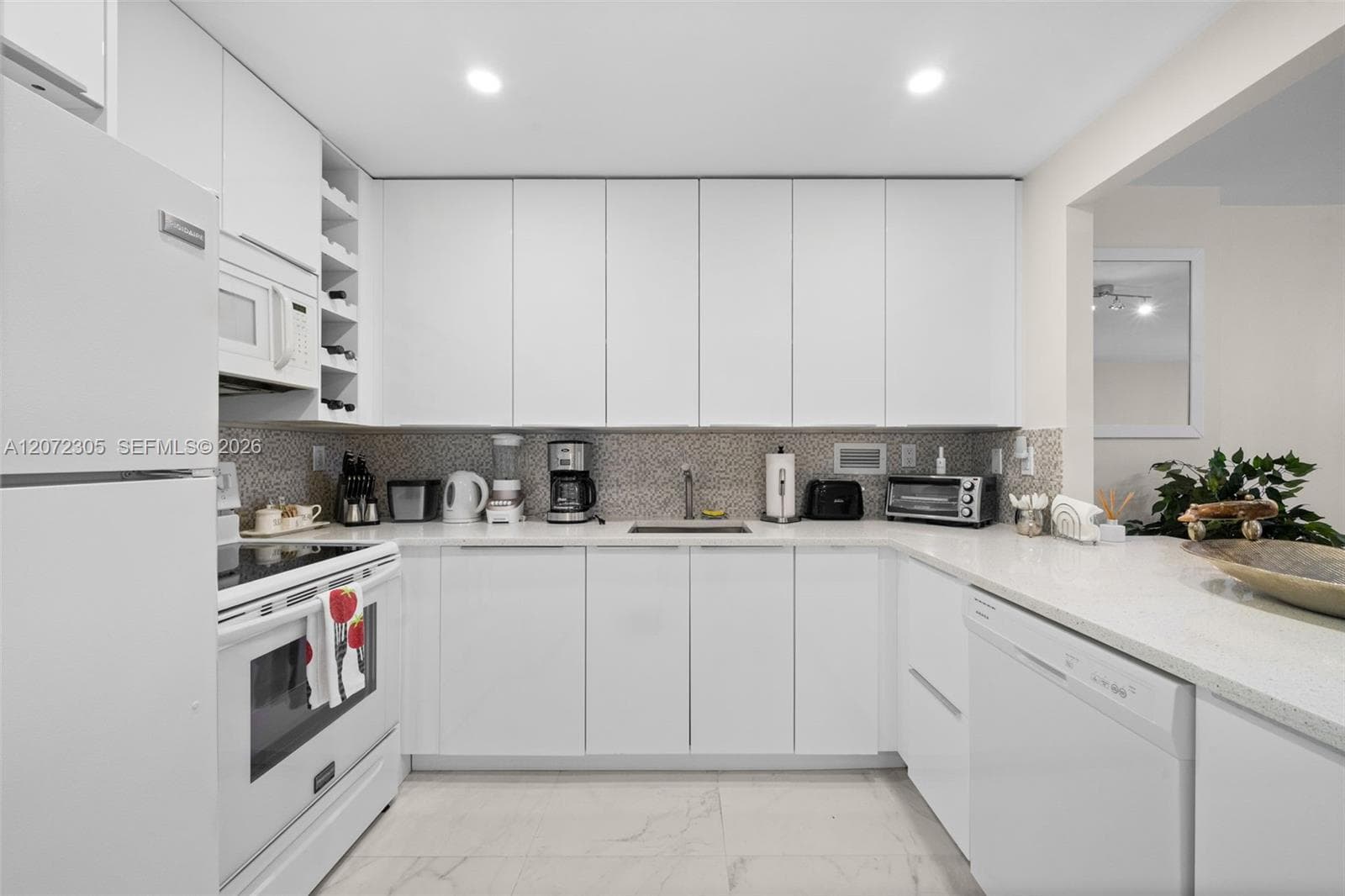 2301 Collins Ave # 1014, Miami Beach, FL 33139 photo 5