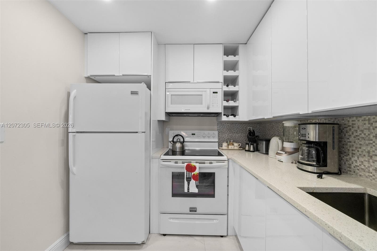 2301 Collins Ave # 1014, Miami Beach, FL 33139 photo 4