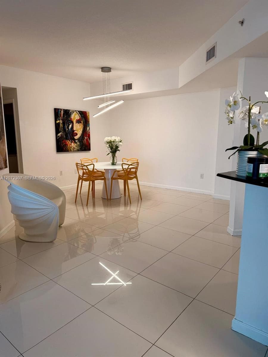 7900 Harbor Island Dr # 505, North Bay Village, FL 33141 photo 5