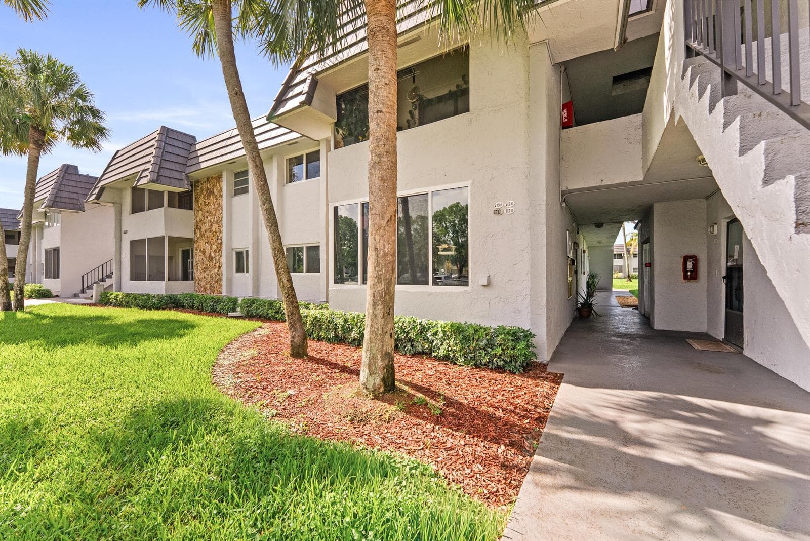 8410 W SAMPLE Road # 110, Coral Springs, FL 33065 photo 3