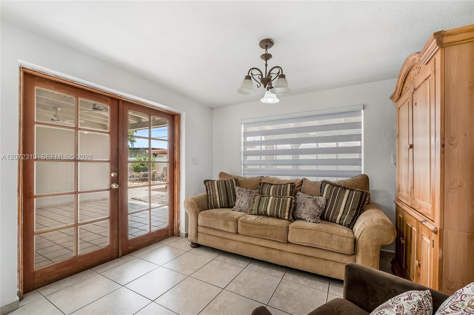 10240 SW 35th St, Miami, FL 33165 photo 5