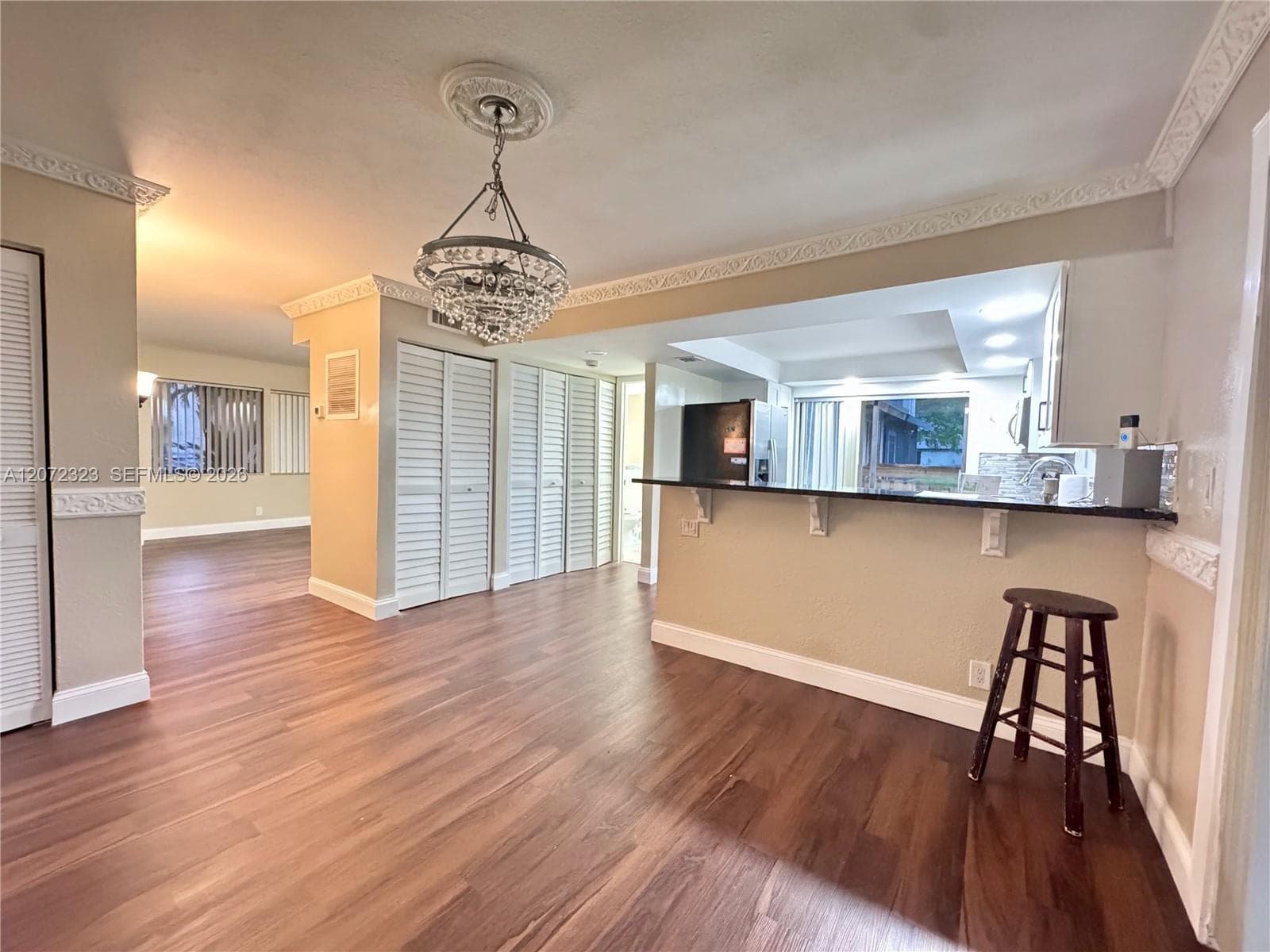 32 Wimbledon Lake Dr # 221, Plantation, FL 33324 photo 5