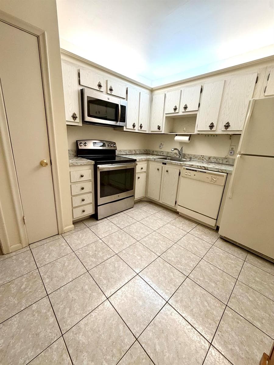 4740 NW 21st Street # 311, Lauderhill, FL 33313 photo 5