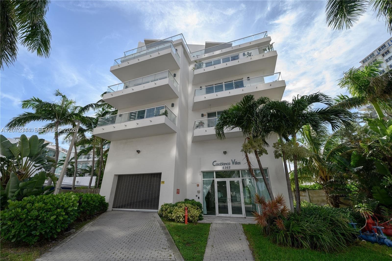6362 Collins Ave # 610, Miami Beach, FL 33141
