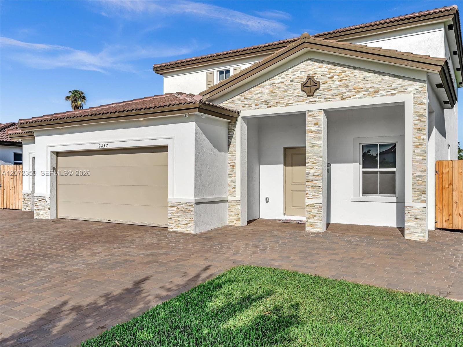 2832 SE 23rd Ave, Homestead, FL 33035 photo 2