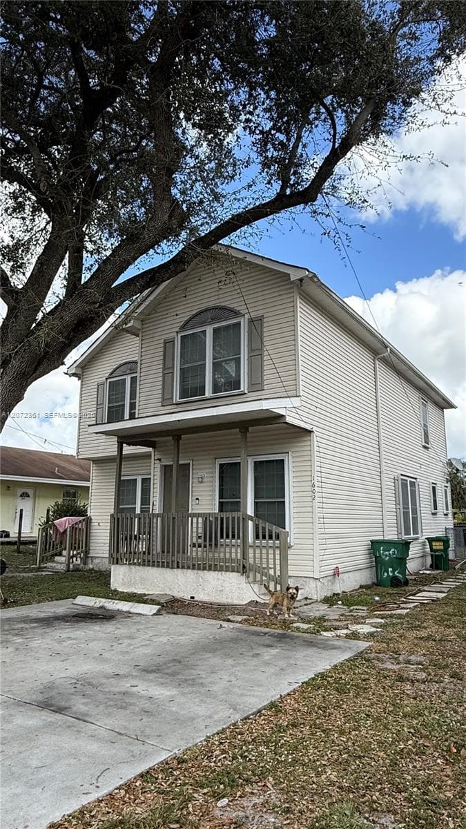1600 SW 44th Ave, Fort Lauderdale, FL 33317 photo 2