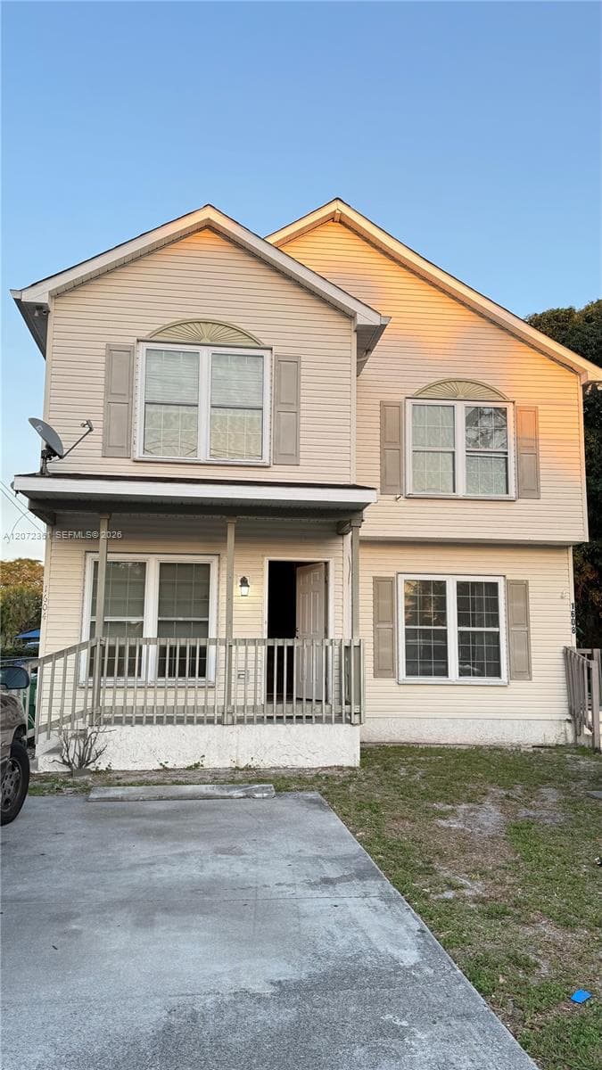 1600 SW 44th Ave, Fort Lauderdale, FL 33317
