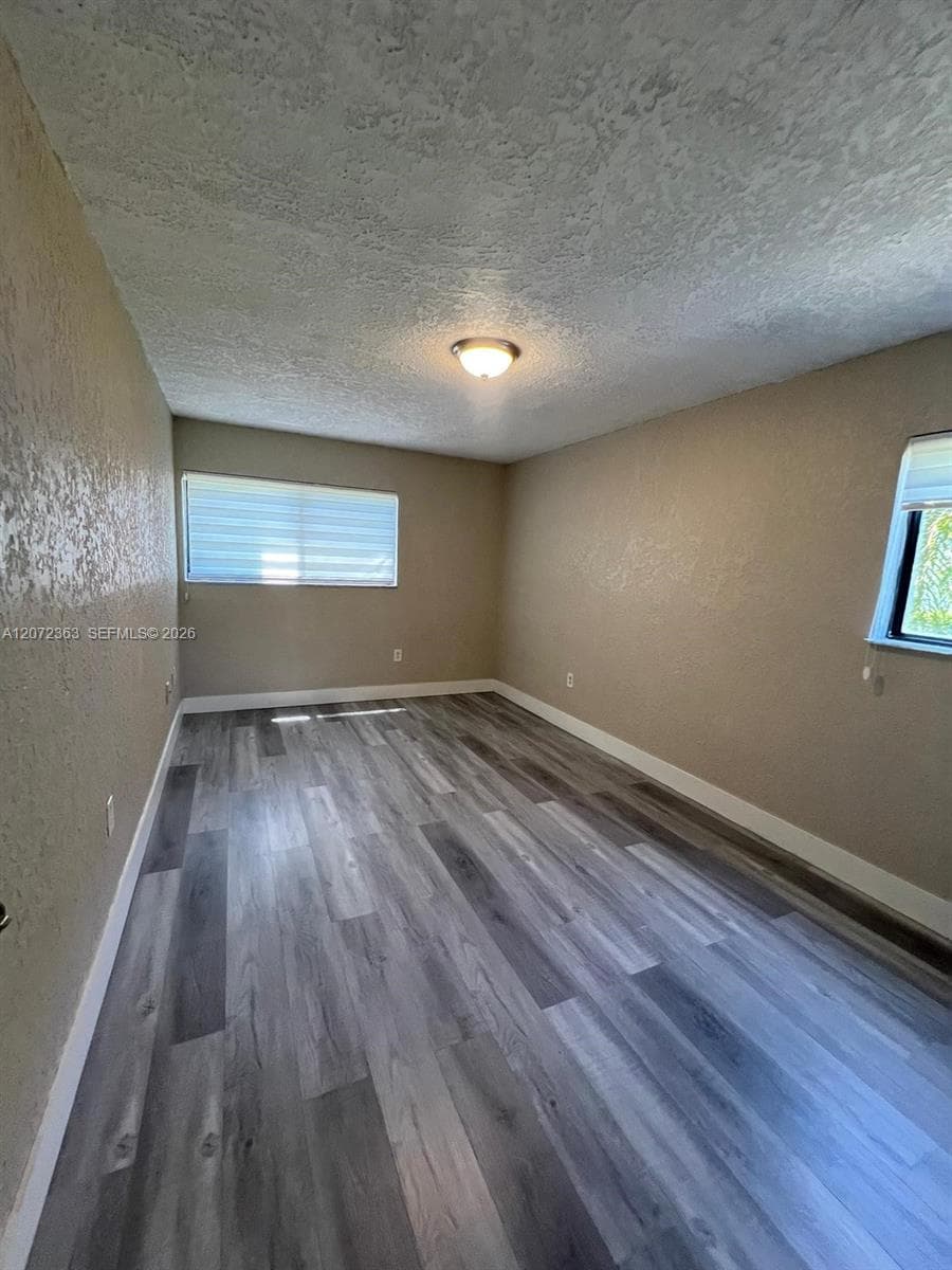 18725 NW 62nd Ave # 111, Hialeah, FL 33015 photo 4