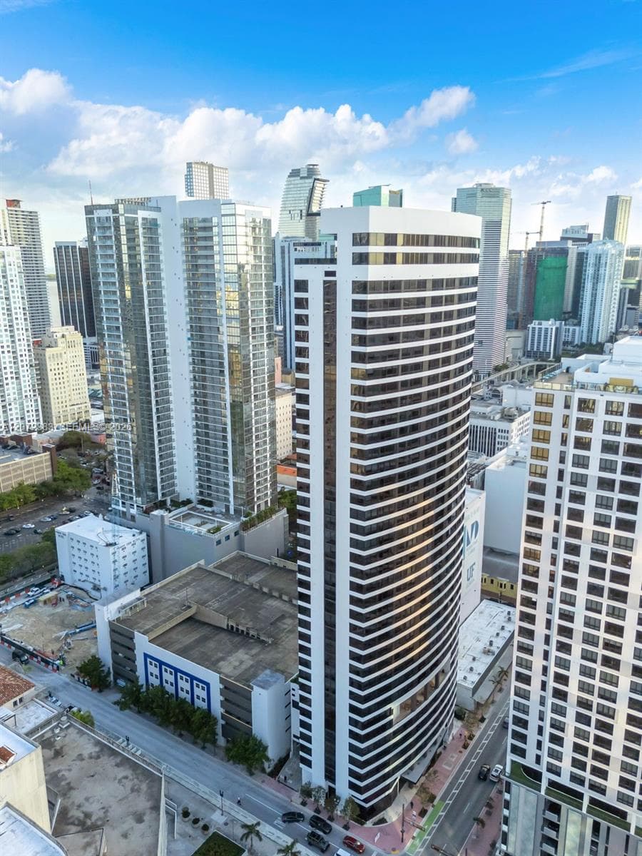 225 N Miami Ave # 1102, Miami, FL 33128 photo 3