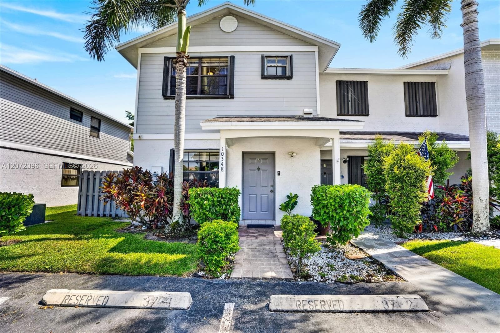 10348 NW 3rd St, Pembroke Pines, FL 33026 photo 2