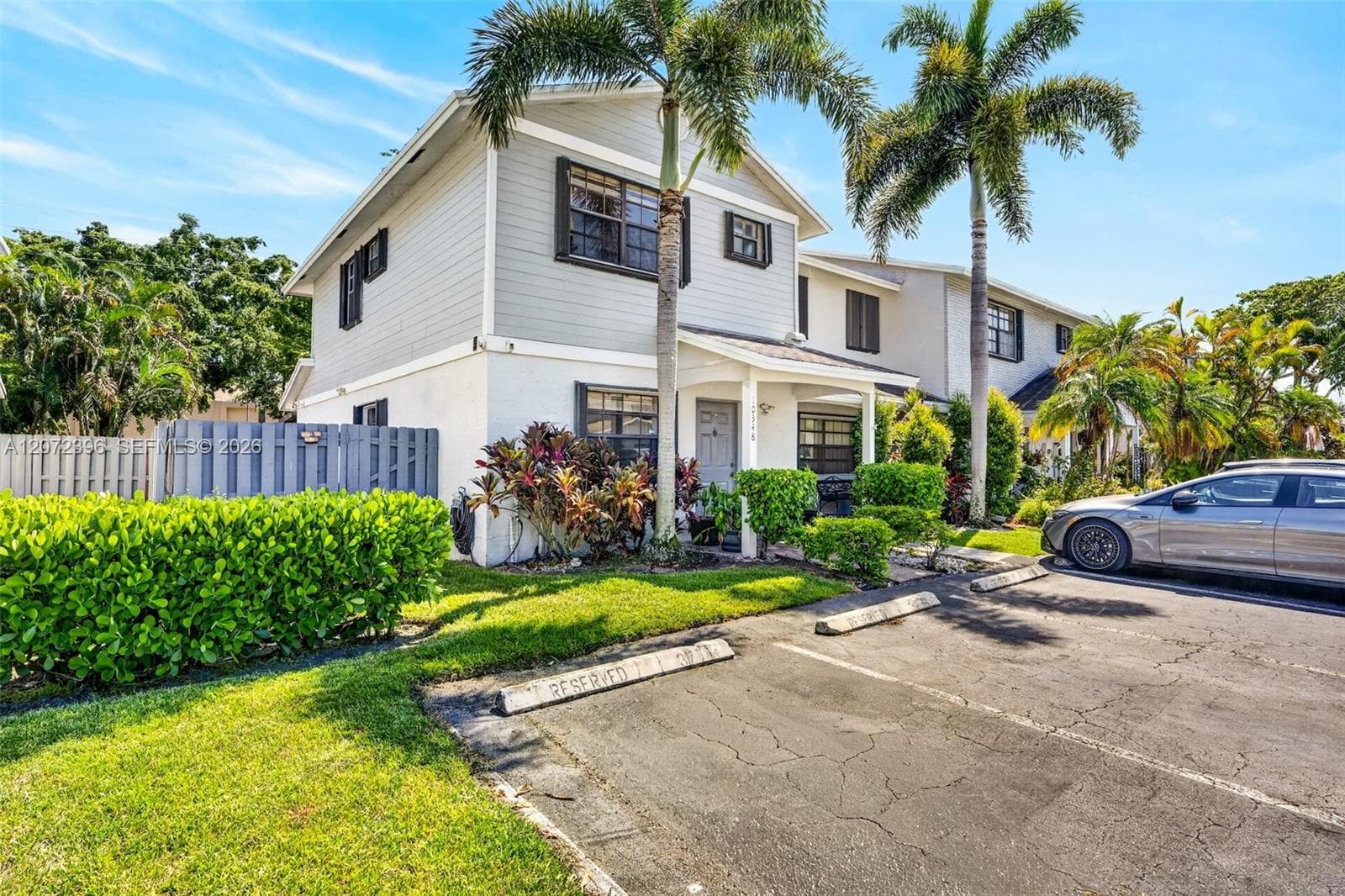 10348 NW 3rd St, Pembroke Pines, FL 33026 photo 4