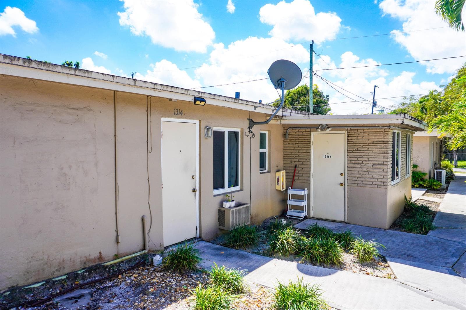 1314 S 20TH Avenue, Hollywood, FL 33020 photo 4