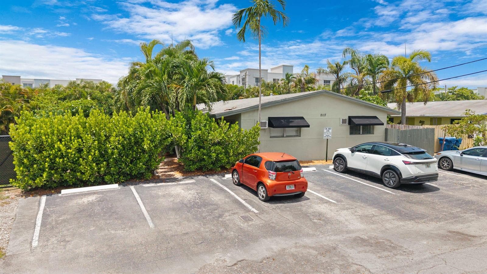 2117 NE 14TH Avenue # 1-4, Wilton Manors, FL 33305