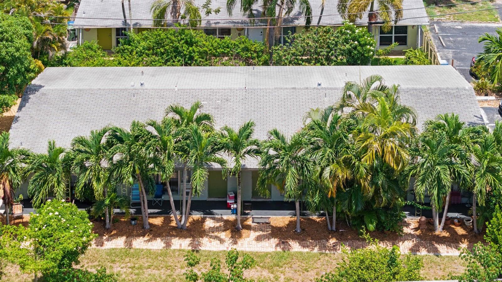 2117 NE 14TH Avenue # 1-4, Wilton Manors, FL 33305 photo 4