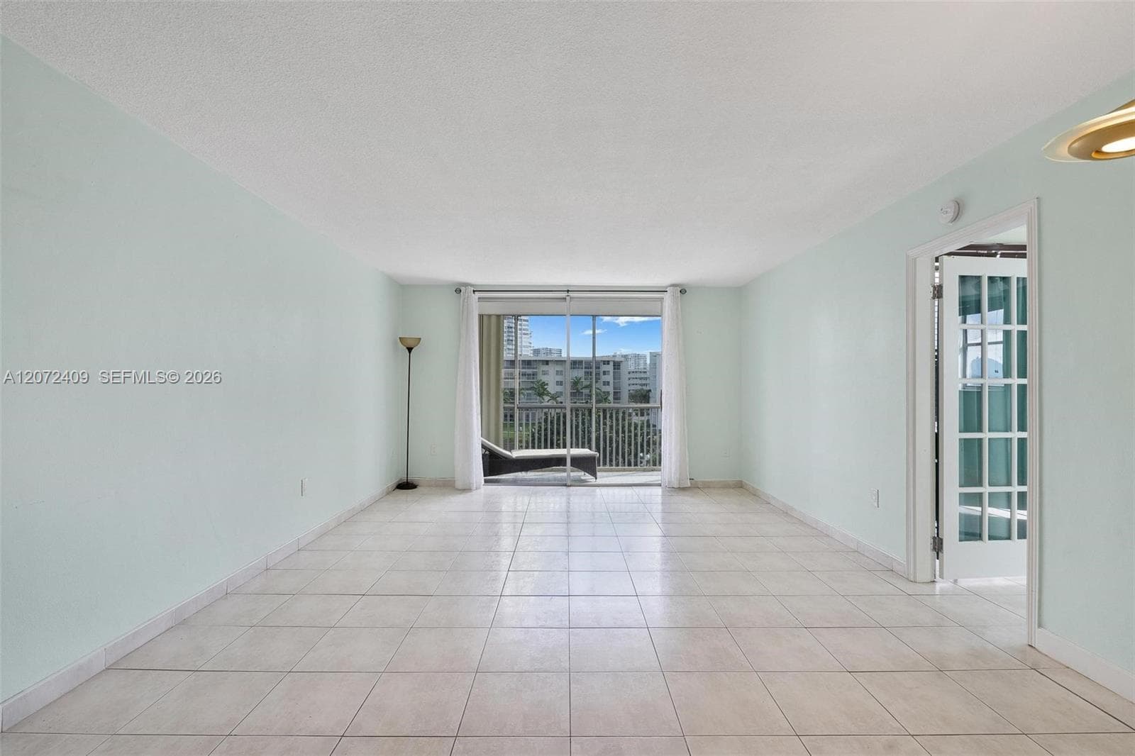 2903 Point East Dr # K414, Aventura, FL 33160 photo 5